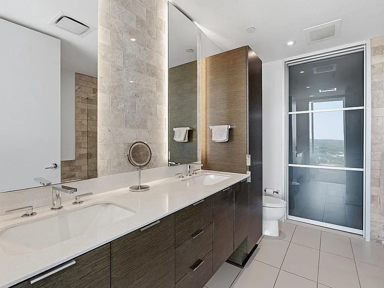301 West Ave #1907 — Photo 10