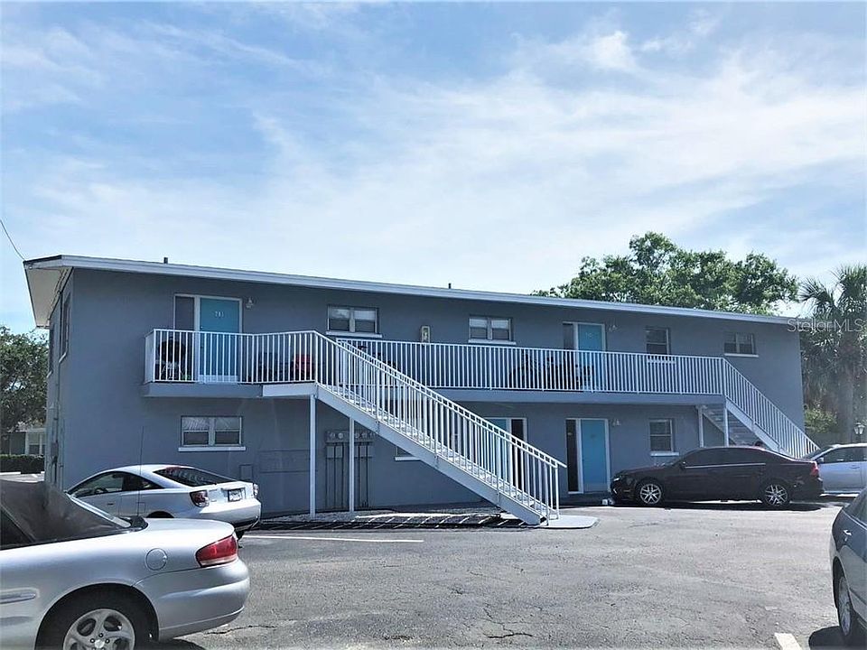 1st image of 2055 Arlington St APT 105