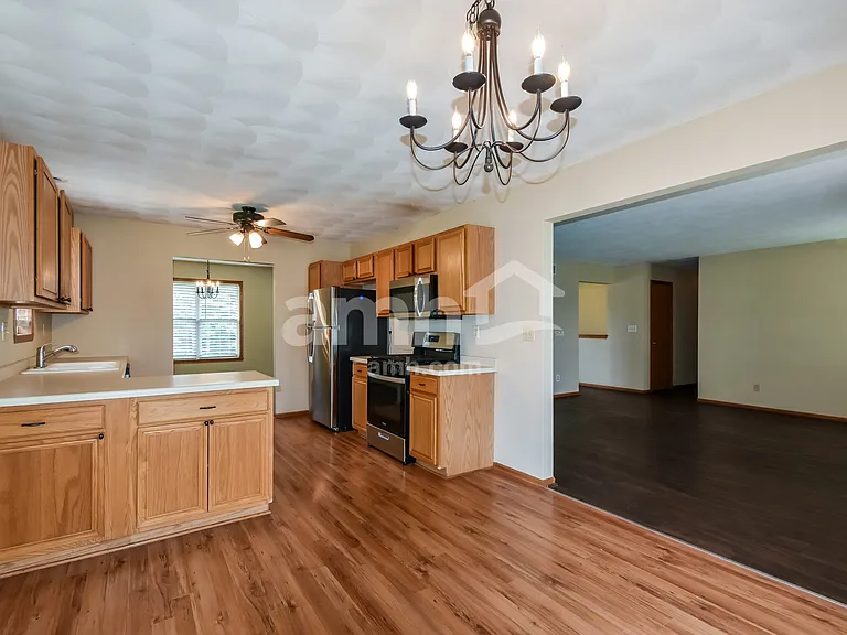 10996 Meadowsweet Ln — Photo 5