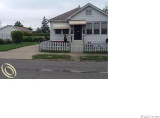 9361 Quincy St, Detroit, MI 48204