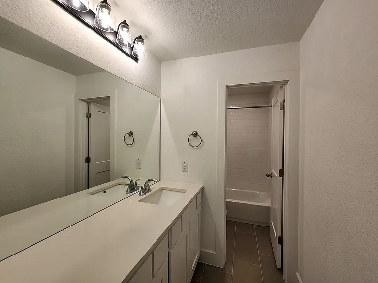 1047 Lime Gruene — Photo 28