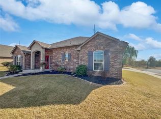 1616 NW 157th Cir, Edmond, OK 73013