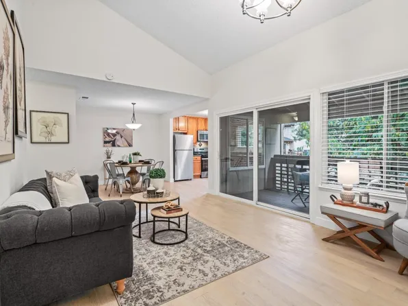 355 Parkview Terrace #I6, Vallejo, CA 94589
