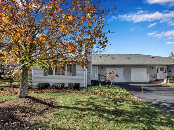 5861 Goodrich Rd APT 3D, Clarence Center, NY 14032