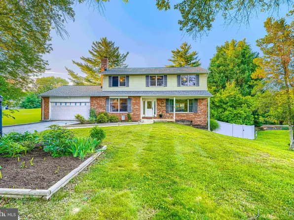 10048 Century Dr, Ellicott City, MD 21042
