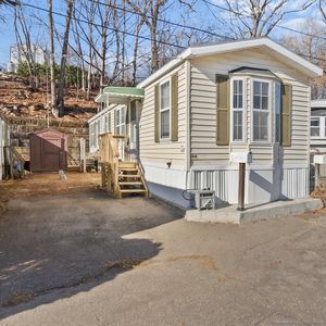 44 Hemlock Drive, Shelton, CT, 06484