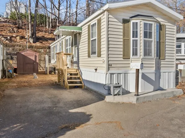 44 Hemlock Drive, Shelton, CT 06484