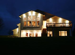 8745 Reitz Lake Rd, Waconia, MN 55387