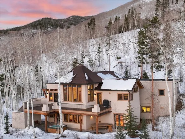 220 Lakeview Cir, Silverthorne, CO 80498