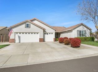 1703 Palermo Dr, Hughson, CA 95326