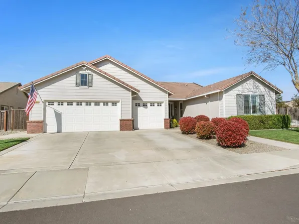 1703 Palermo Dr, Hughson, CA 95326