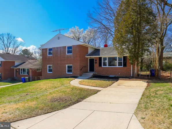 9216 Davidson St, College Park, MD 20740