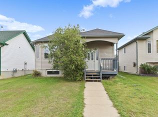 506 20a St, Cold Lake, AB T9M 1N5