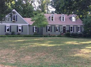 6007 Moss Creek Rd, Midlothian, VA 23112