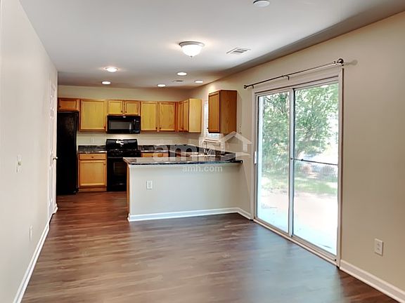 5th image of 103 Holly Mill Village Dr
