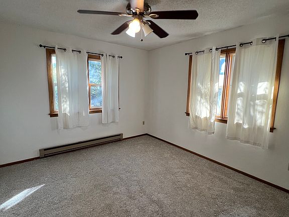 4th image of 232 Riverview Dr