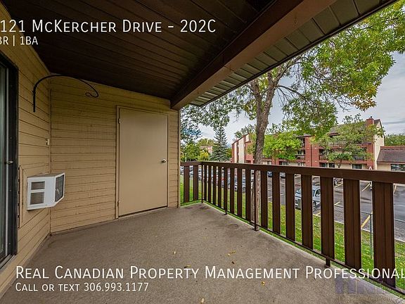 3rd image of 1121 McKercher Dr #202C