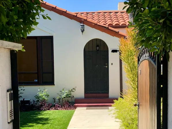 (undisclosed Address), Los Angeles, CA 90046