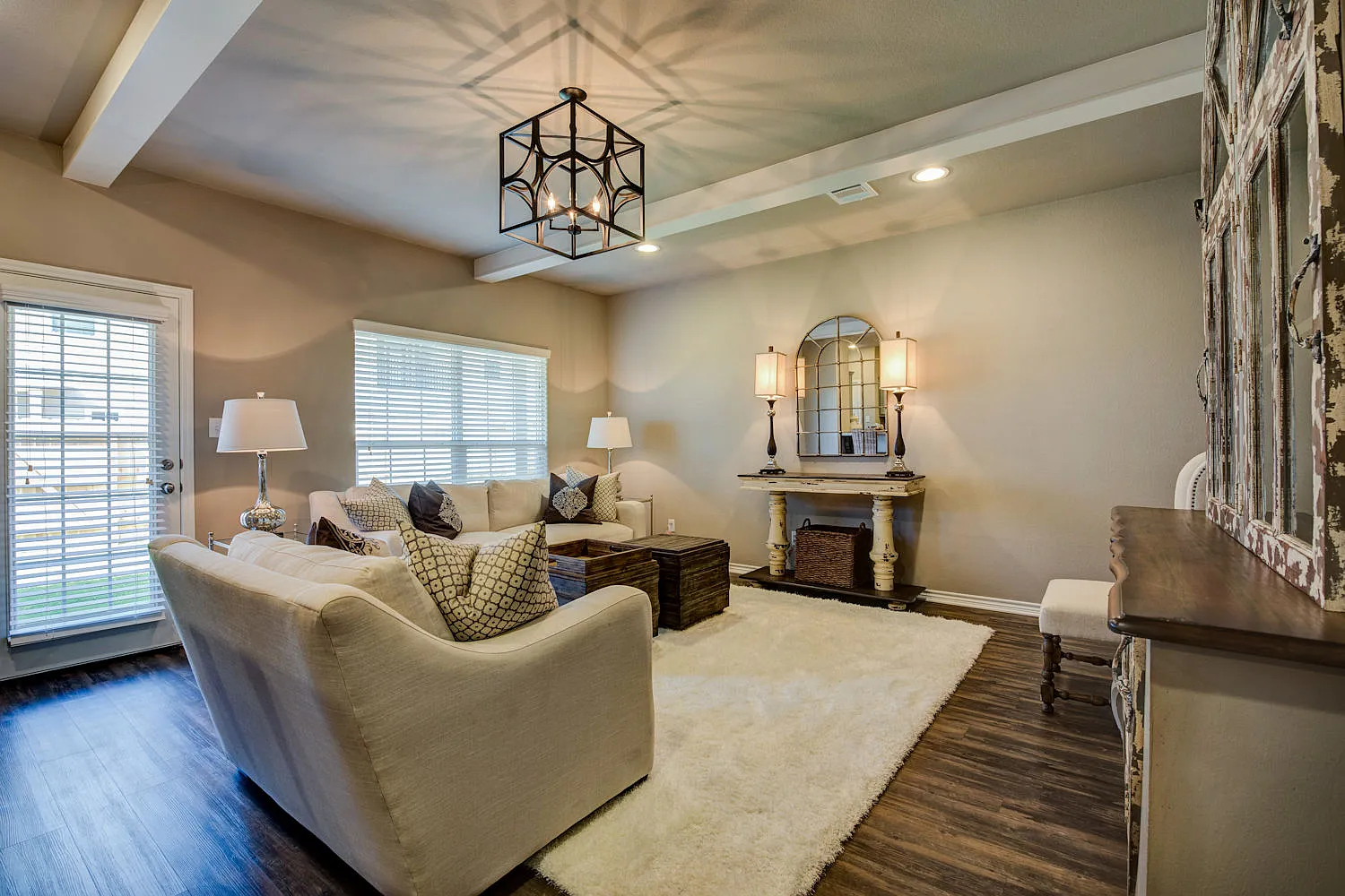 4 bed, 4.5 bath, 2099 sqft, $3,000 — Photo 3