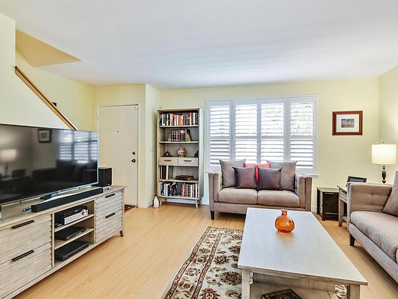5th image of 591 N Garfield Ave APT 5