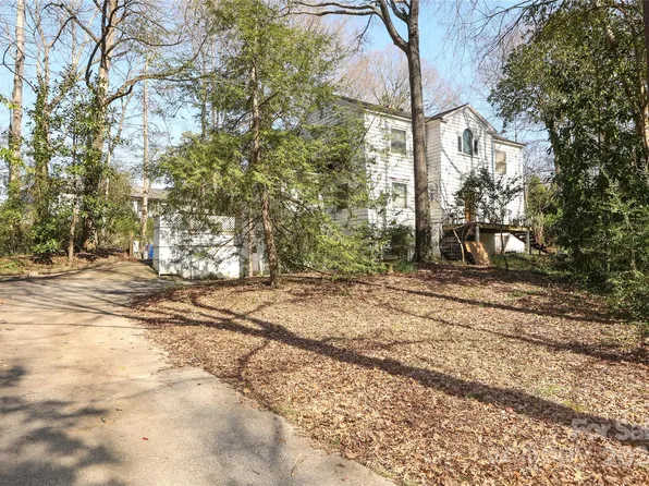 4111 Columbine Cir, Charlotte, NC 28211