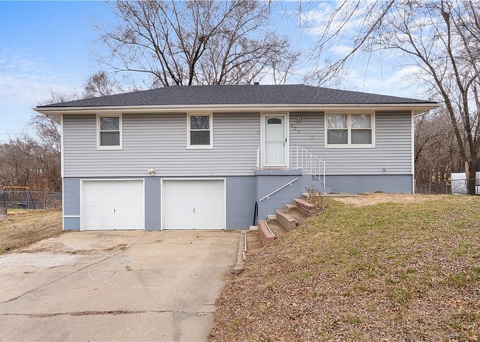 1st image of 406 SE 21st St