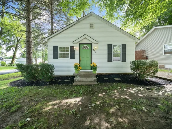 1469 Park Ave, Madison, OH 44057