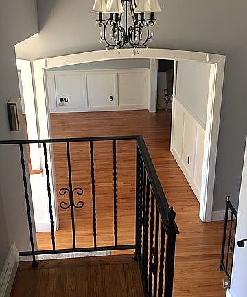 3rd image of 720 Regent Dr