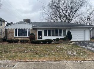 511 W Maumee Ave, Napoleon, OH 43545
