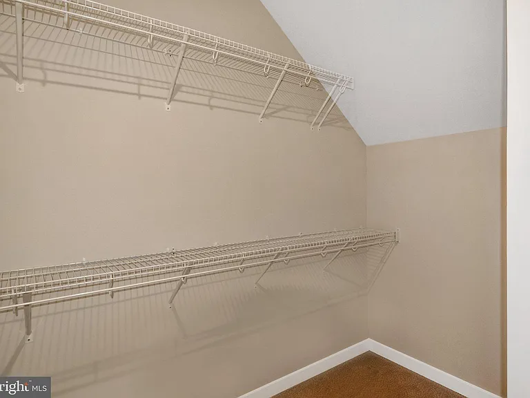44615 Wolfhound Sq — Photo 11