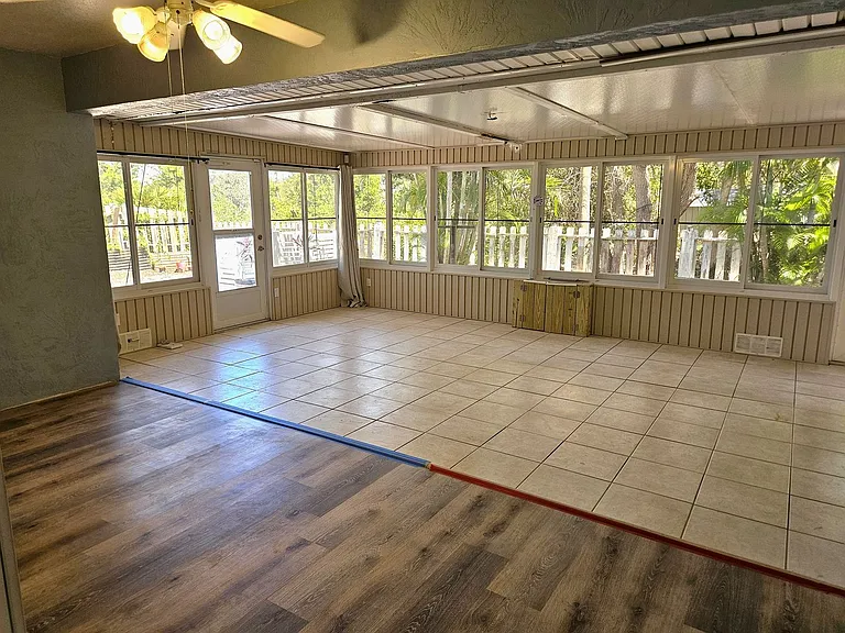 1088 Panda Rd — Photo 9