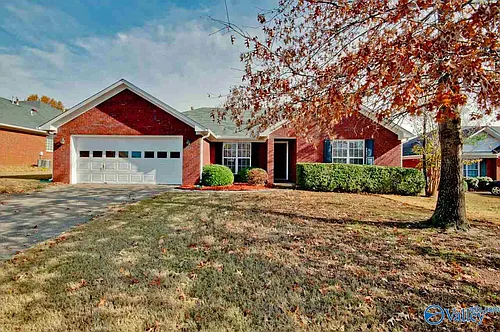 113 Claytor Ln Photo 1