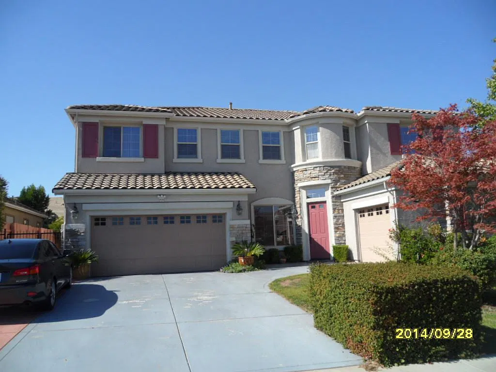 Westview Drive , Lincoln — Photo 1