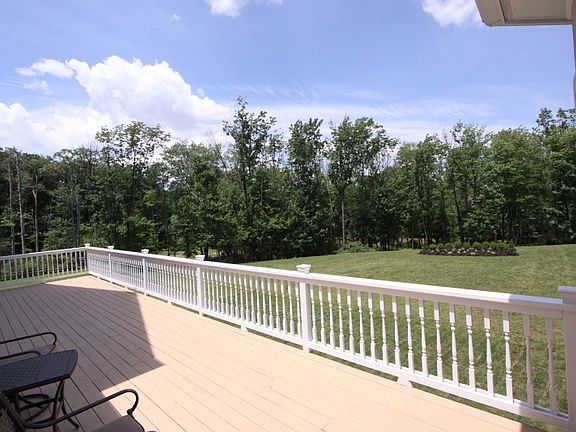 Wrap-Around Deck/Backyard