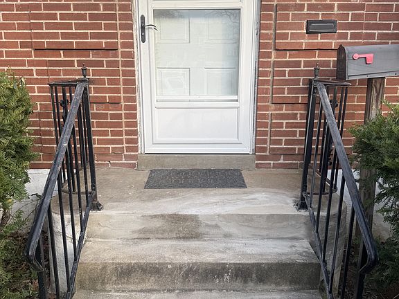 2nd image of 1114 Sturgis Dr