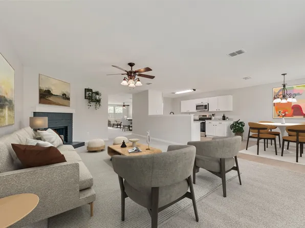 9037 Troy Dr, Fort Worth, TX 76123
