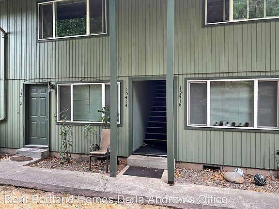 2nd image of 15412-15418 SE Stark St #10518024