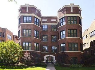 1325 W Greenleaf Ave #1, Chicago, IL 60626