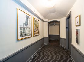 1100 N Dearborn