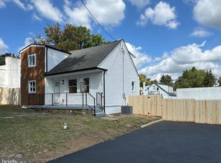 668 Elmwood Ave, Feasterville Trevose, PA 19053