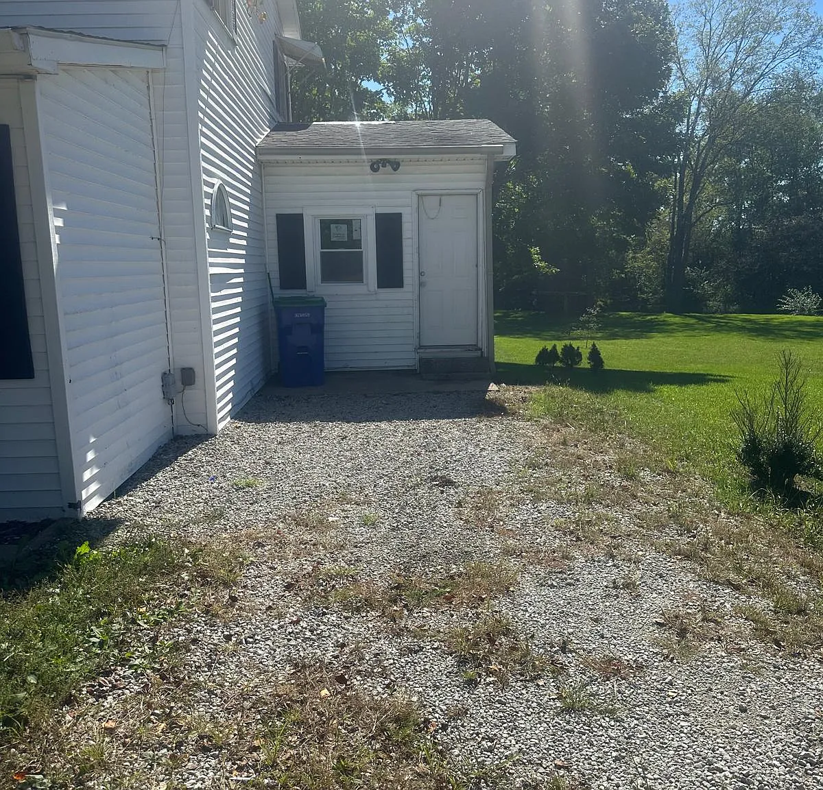 1601 Harold Rd NW — Photo 4