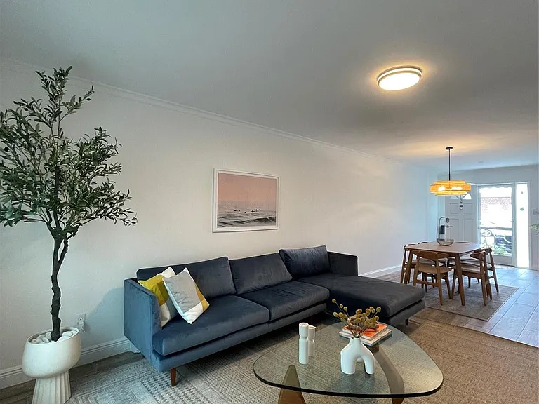 2708 NE 14th Street Cswy #2 — Photo 35