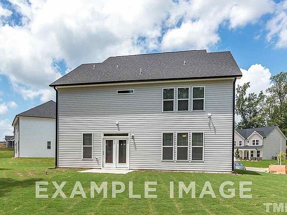 3rd image of 458 Badger Pass Dr
