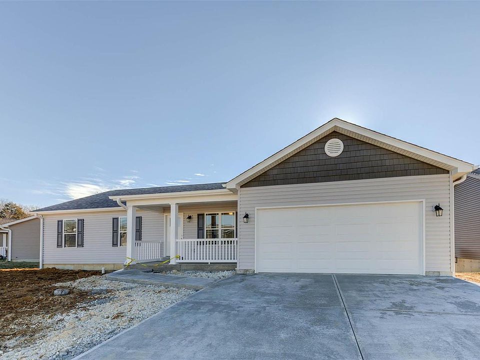 1st image of 246 Cuivre Creek Dr