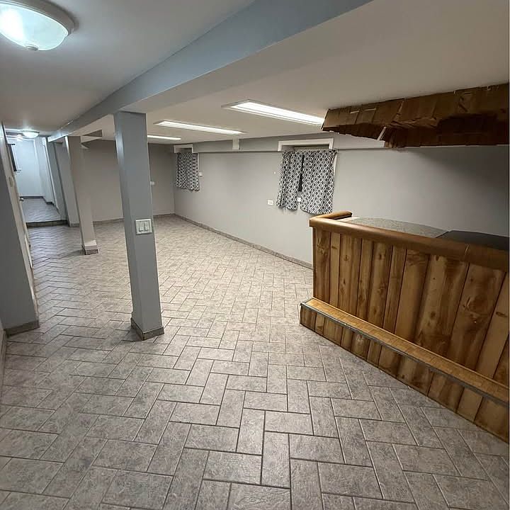 1st image of 4805 S Keeler Ave #Basement