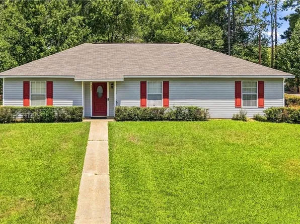 356 Twin Oaks Dr E, Pineville, LA 71360