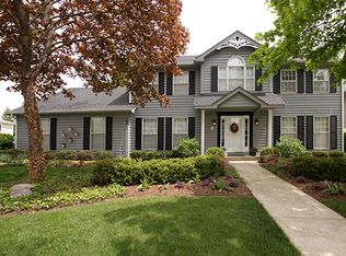 6115 Plymouth St, Downers Grove, IL 60516