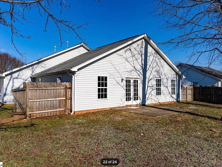 8 Sweetland Ct — Photo 21