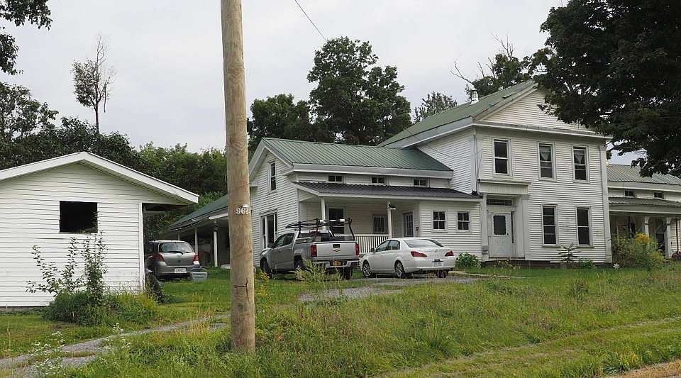 1st image of 189 Currytown Rd