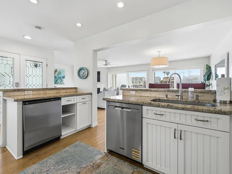 48 Antigua Ct — Photo 11